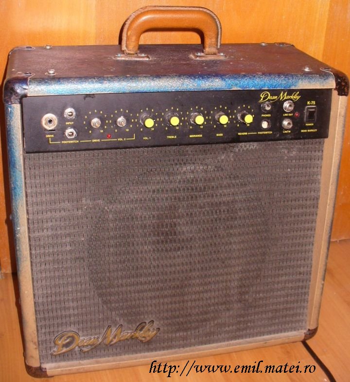 My amplifier Dean Markley K-75